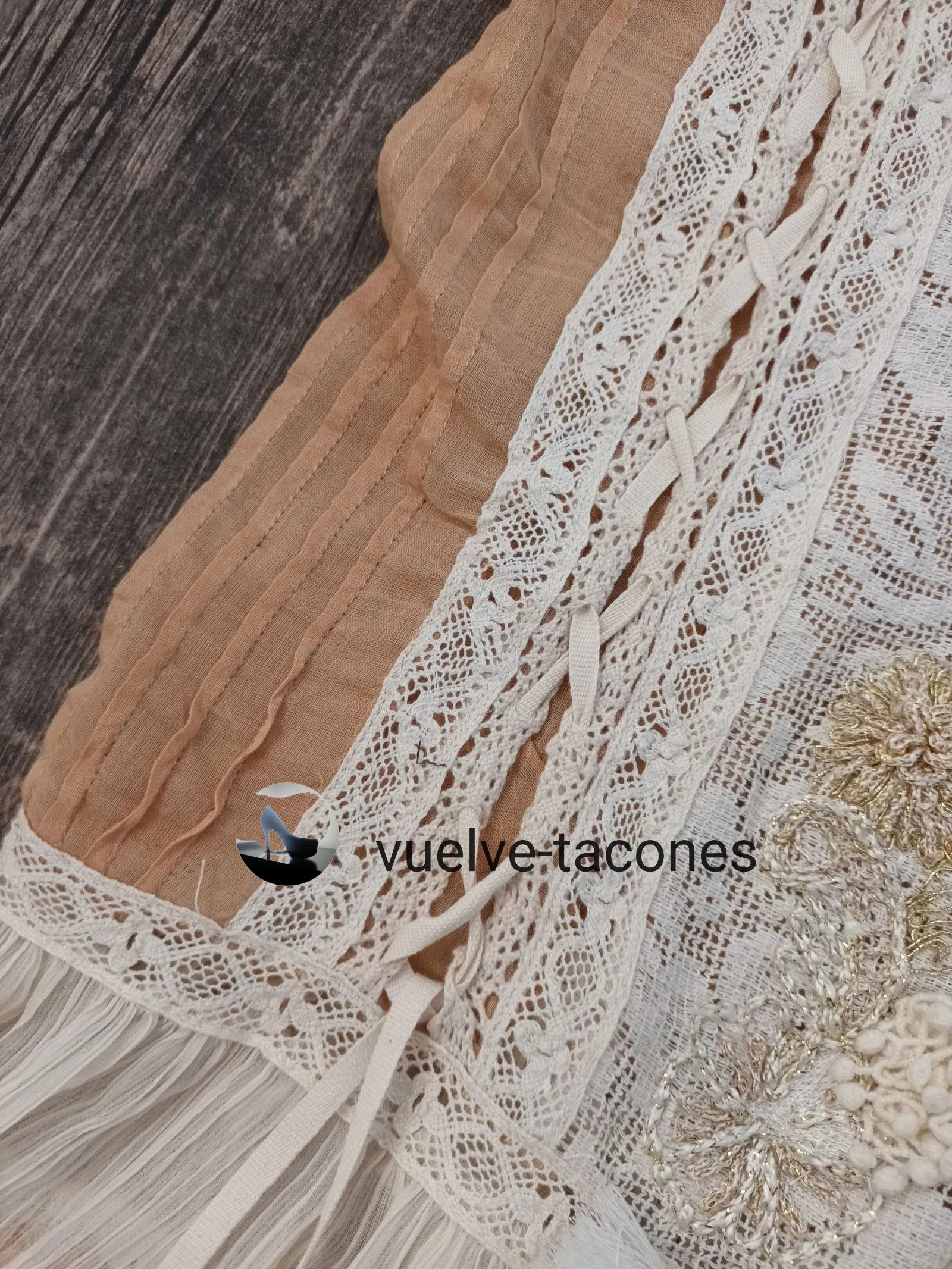 Lichtkoraal en witte bustier ♡ JOT * Een maat – photo 7